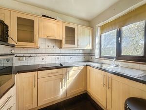 Photo 8- click for photo gallery